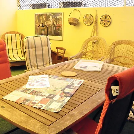 Cozy In Center شقة فالنسيا