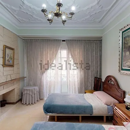 Cozy In Center شقة فالنسيا